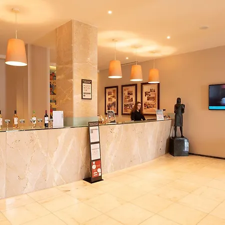 Mercure 4*