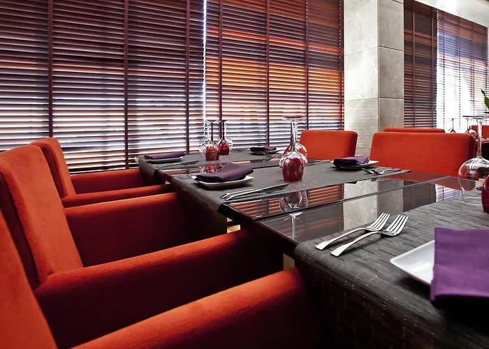 Отель Mercure Фигейра-да-Фош